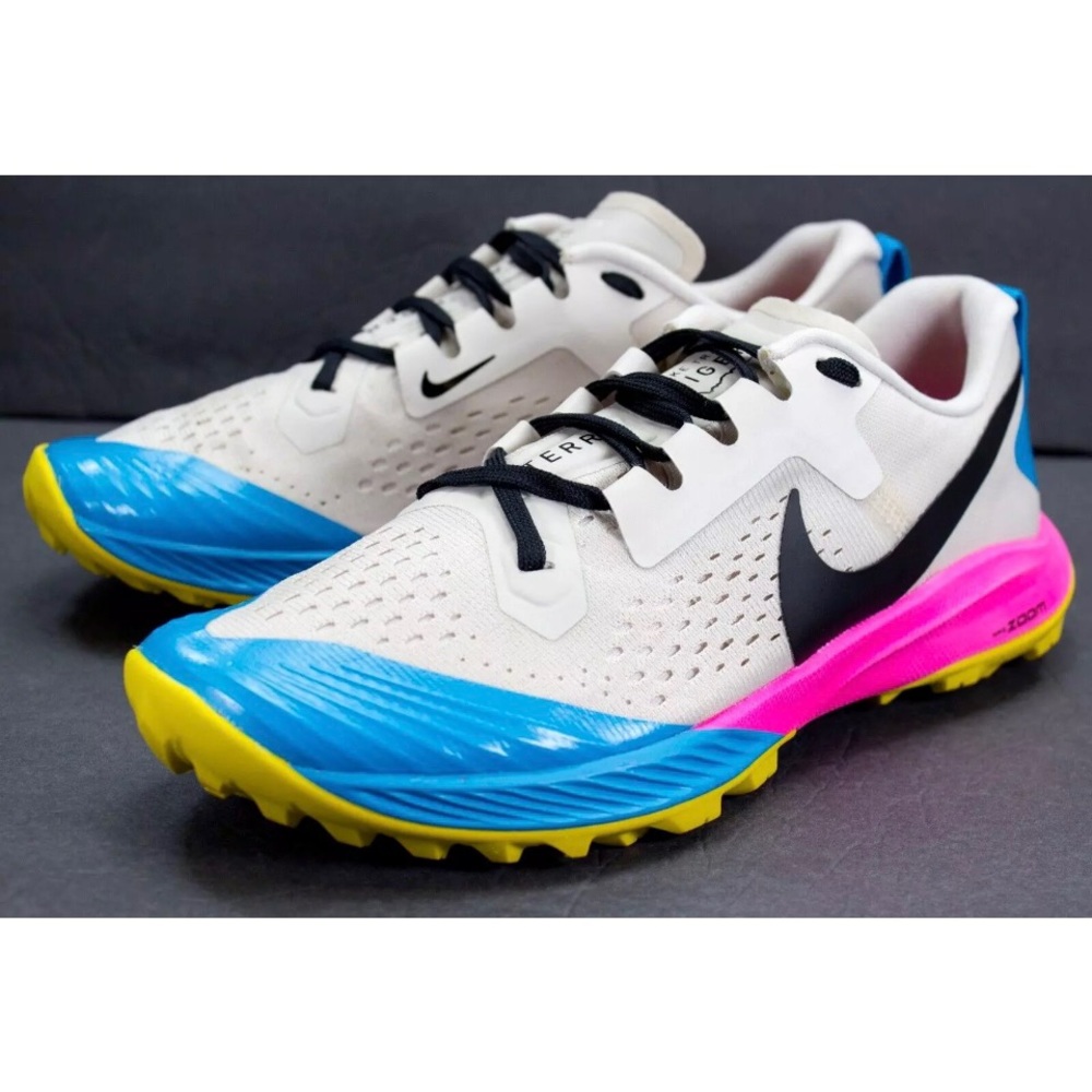 Nike Air Zoom Terra Kiger 5 Womens Size US 9 Orewood Pink BlueTrail Hiking Shoes